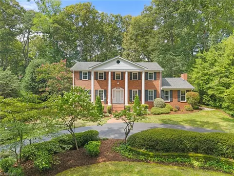 3709 Kirklees Rd, Winston Salem, NC 27104