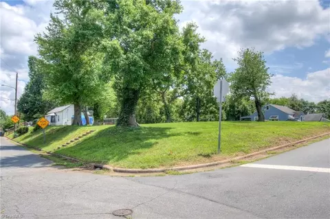 1800 First St E, Winston Salem, NC 27101