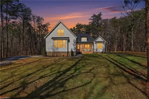 4980 Foster Rd, Cleveland, NC 27013