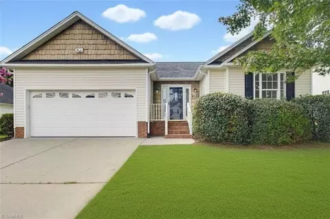 4758 Eagle Path, Winston Salem, NC 27127