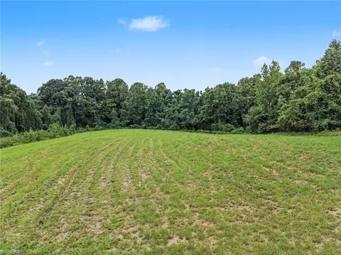 543 Bald Hill Loop Rd, Madison, NC 27025 photo 7