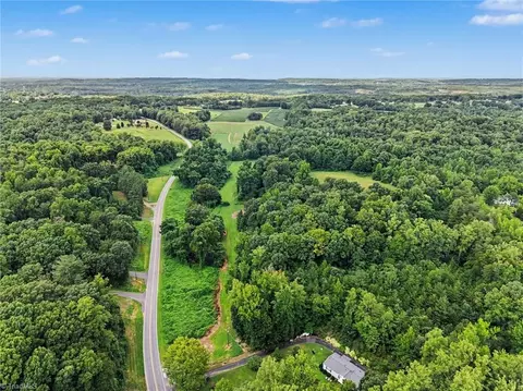 543 Bald Hill Loop Rd, Madison, NC 27025 photo 14