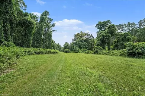 543 Bald Hill Loop Rd, Madison, NC 27025 photo 6