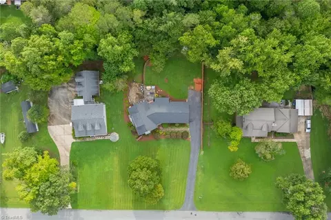 View/Area - 4763 Pineview Dr, Trinity, NC 27370 photo 2 of 3