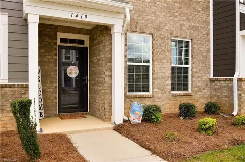 1419 Prospect Hill St, Kernersville, NC 27284