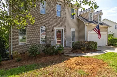 Exterior - 3658 Single Leaf Ct, High Point, NC 27265 photo 4 of 9