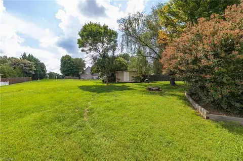 Exterior - 3658 Single Leaf Ct, High Point, NC 27265 photo 7 of 9