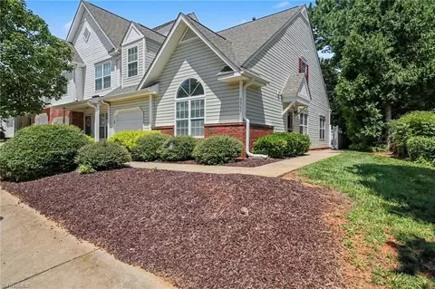 3367 Victoria Park Ln, Winston Salem, NC 27103