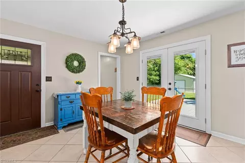 Entry Way - 307 Devon Dr E, Mount Airy, NC 27030 photo 2 of 2