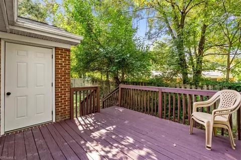 Exterior - 2607 Vickers Ave, High Point, NC 27262 photo 4 of 7