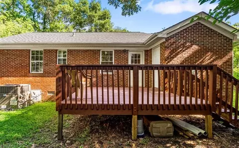 Exterior - 2607 Vickers Ave, High Point, NC 27262 photo 6 of 7