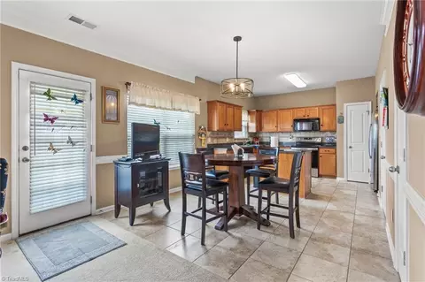 Entry Way - 825 Hedgepath Ter, High Point, NC 27265 photo 2 of 2