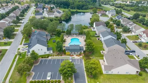 View/Area - 825 Hedgepath Ter, High Point, NC 27265 photo 6 of 6