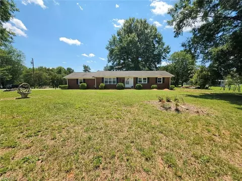 Exterior - 506 Archergate Rd, Browns Summit, NC 27214 photo 2 of 11