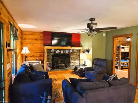 Living - 1647 Staghorn Rd, Purlear, NC 28665 photo 1 of 1