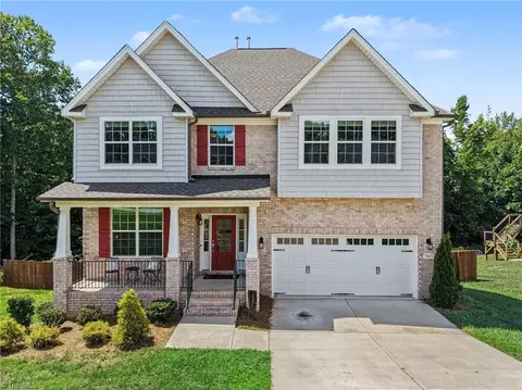 7611 Mary Ellen Ct, Greensboro, NC 27409
