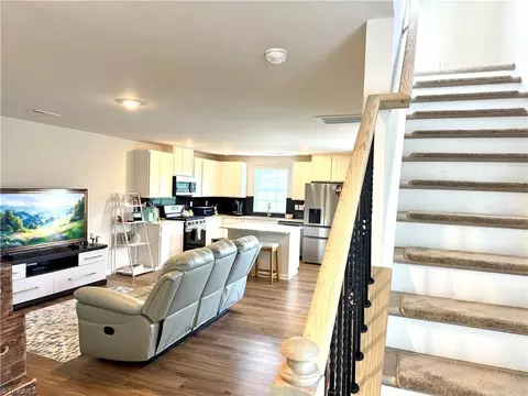 Entry Way - 227 Plumtree Ct, King, NC 27021 photo 1 of 4