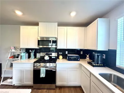 Kitchen - 227 Plumtree Ct, King, NC 27021 photo 4 of 5