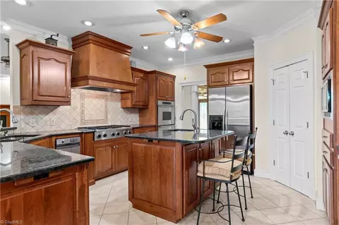 Kitchen - 404 Ararat Rd, Pilot Mountain, NC 27041 photo 2 of 4