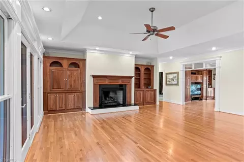 Living - 404 Ararat Rd, Pilot Mountain, NC 27041 photo 2 of 6