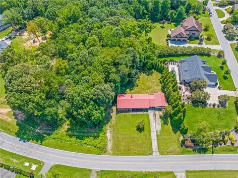 View/Area - 4994 Hampton Rd, Clemmons, NC 27012 photo 1 of 1