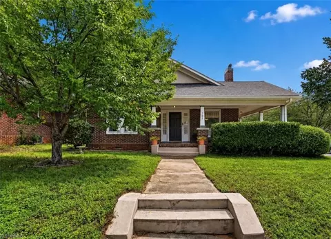 725 Lockland Ave, Winston Salem, NC 27103