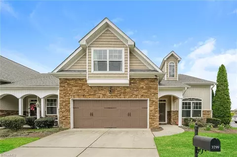 3799 Filton Dr, Greensboro, NC 27406