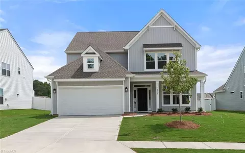 865 Brooklet Ct, Winston Salem, NC 27127