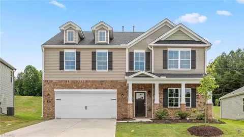 510 Nassco Pl, Jamestown, NC 27282