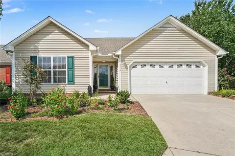 3616 Grandway Cir, Greensboro, NC 27409