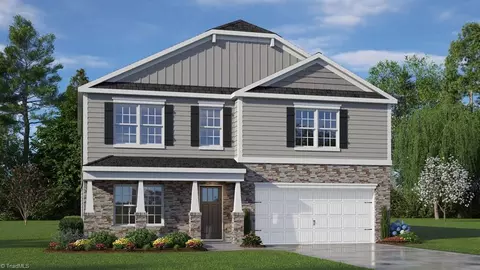 1561 Aberdeen Dr, Mebane, NC 27302