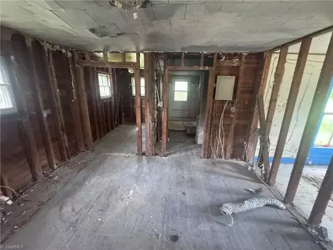 3725 Spring St, Archdale, NC 27263 photo 8