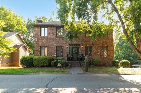 215 Barrington Pl, Winston Salem, NC 27104