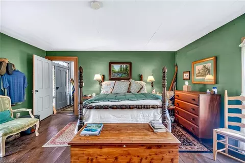 Bedroom - 1351 Big Windfall Rd, Lansing, NC 28643 photo 6 of 6