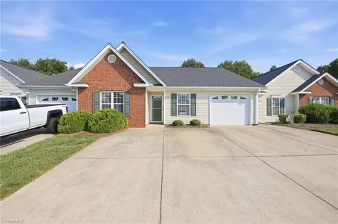 716 Wynbrook Square Ln, Winston Salem, NC 27103