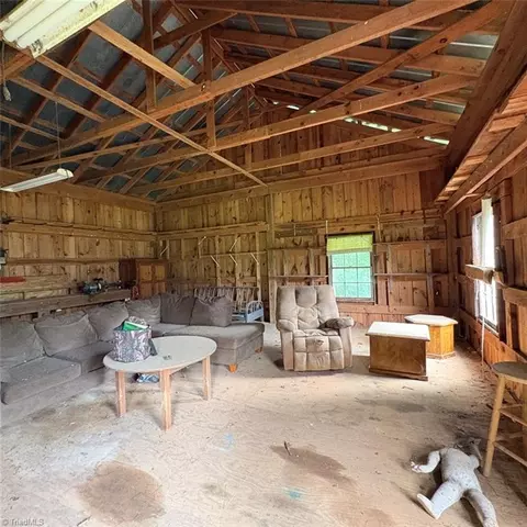 207 Cockerham Rd, Elkin, NC 28621 photo 18