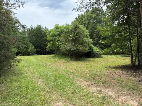 207 Cockerham Rd, Elkin, NC 28621 photo 7