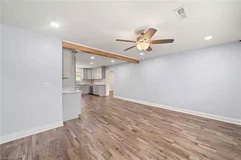 Living - 114 Cedardale Ln, King, NC 27021 photo 3 of 6