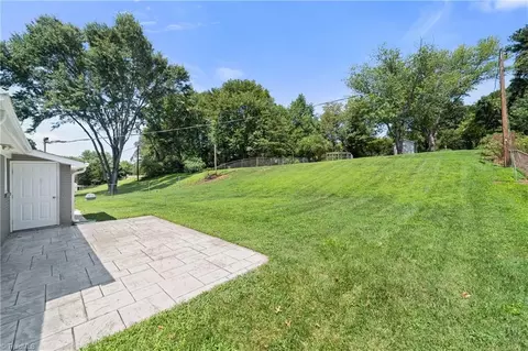 Exterior - 114 Cedardale Ln, King, NC 27021 photo 7 of 12