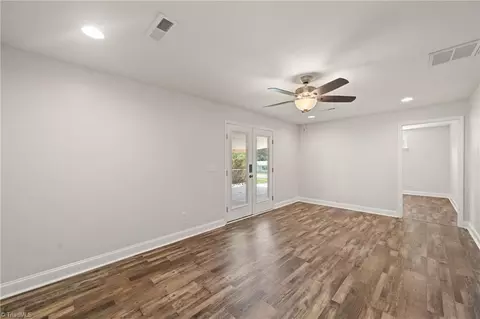 Living - 114 Cedardale Ln, King, NC 27021 photo 6 of 6