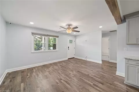 Living - 114 Cedardale Ln, King, NC 27021 photo 2 of 6