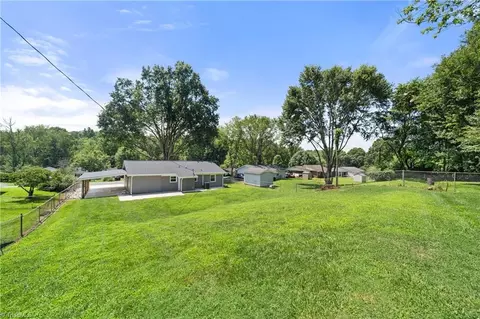 Exterior - 114 Cedardale Ln, King, NC 27021 photo 10 of 12