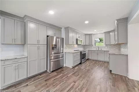 Kitchen - 114 Cedardale Ln, King, NC 27021 photo 1 of 4