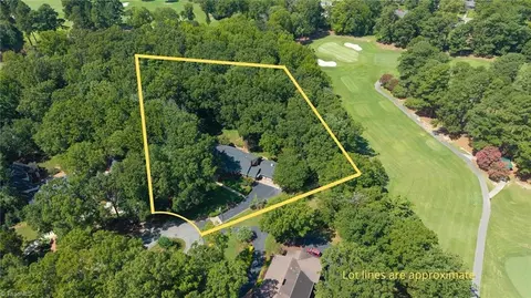 3036 Fairway Dr N, Burlington, NC 27215
