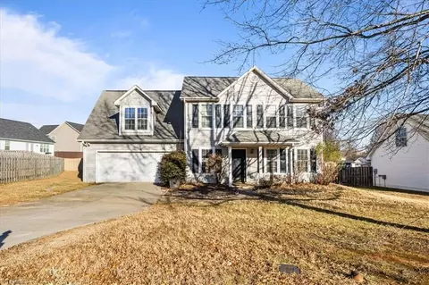 305 Carter Ridge Dr, Reidsville, NC 27320