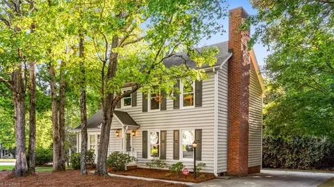 1802 Bull Run Ct, Greensboro, NC 27407