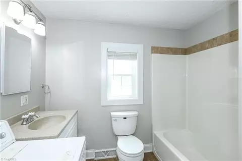 Bath - 804 Graylyn Dr, High Point, NC 27263 photo 1 of 2