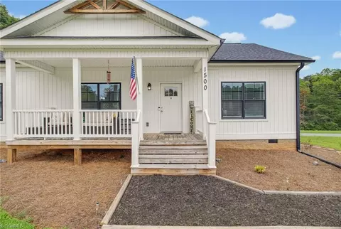 Exterior - 1500 Slate Rd, King, NC 27021 photo 3 of 7
