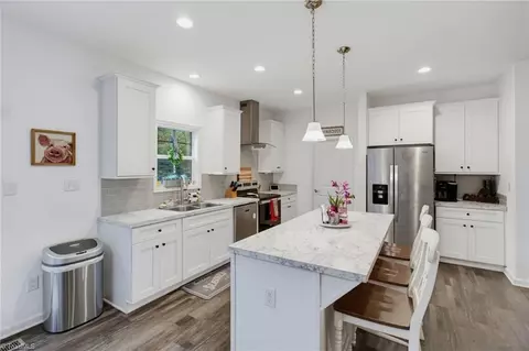 Kitchen - 1500 Slate Rd, King, NC 27021 photo 3 of 4