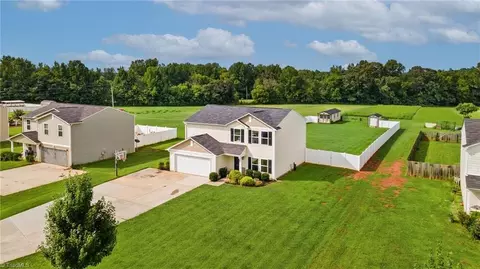 6501 S Nc Highway 801, Mocksville, NC 27028